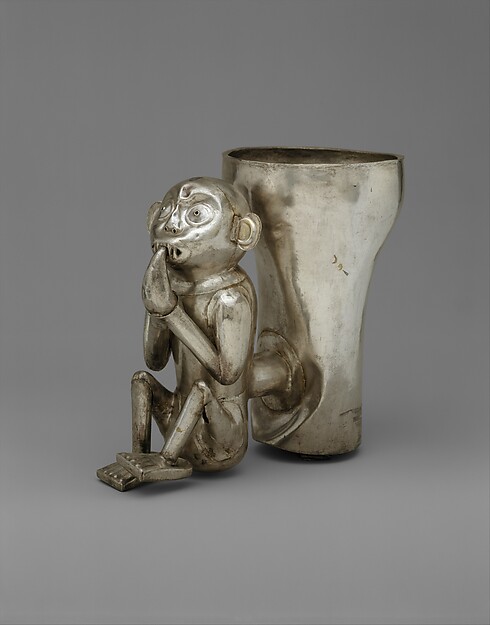 Double-chambered vessel with monkey