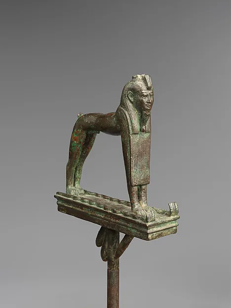 Sib sphinx for a barque