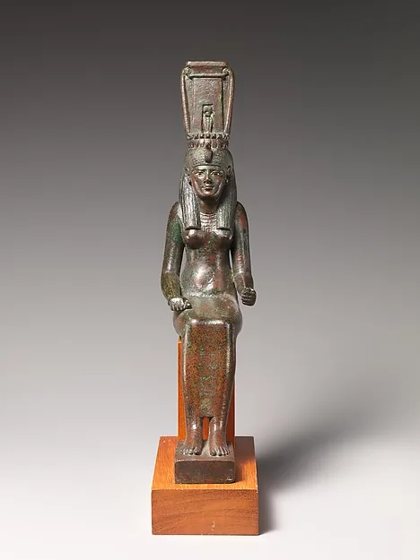 Statue of a goddess, probably Nehemetaway or Nebethetepet