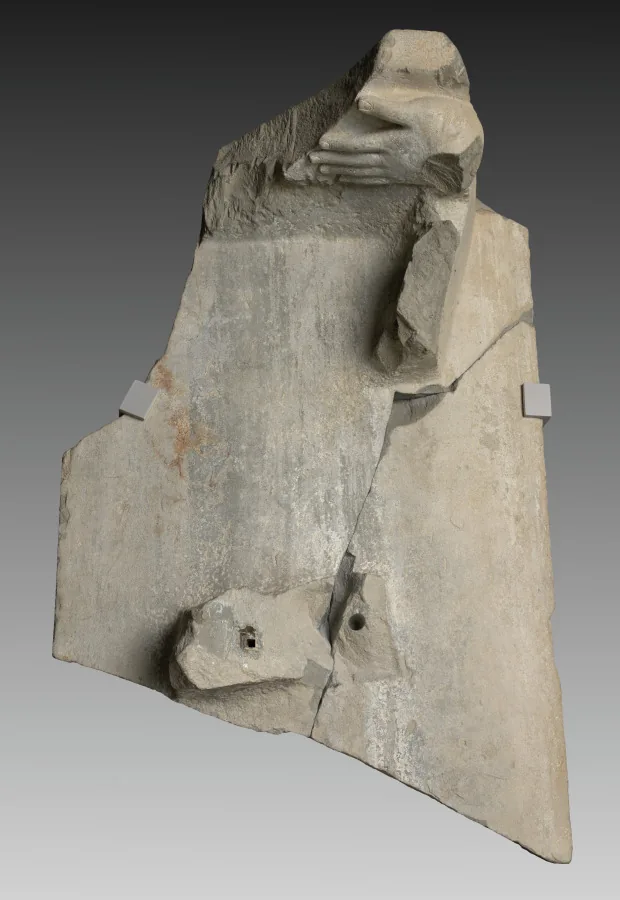 Upper stele with hand for Krishna Lifting Mount Govardhan