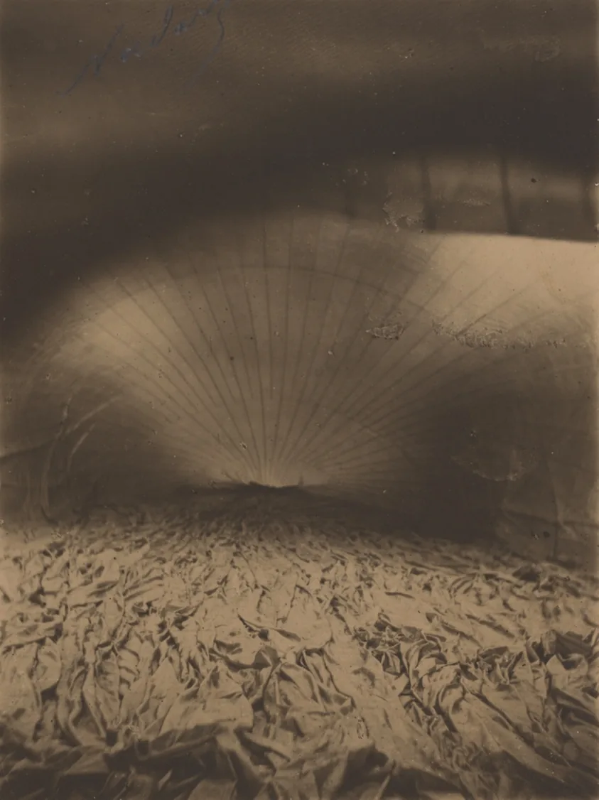 Interior of Le Géant Inflating